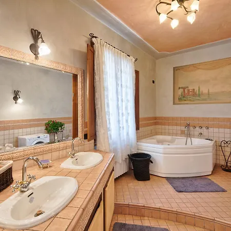 Casa Arianna: Incantevole Vista Lago E Piscina *